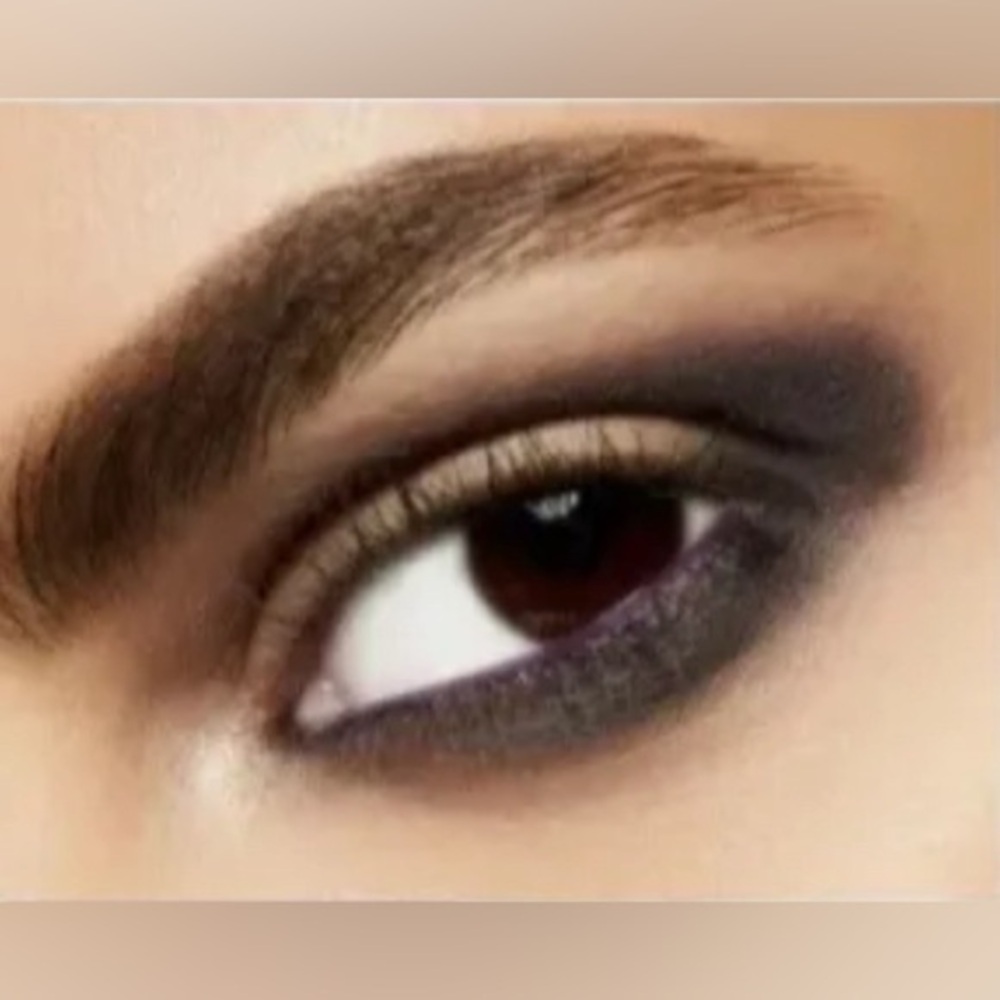 MAC Eye Shadow-Scene Satin BNIB
